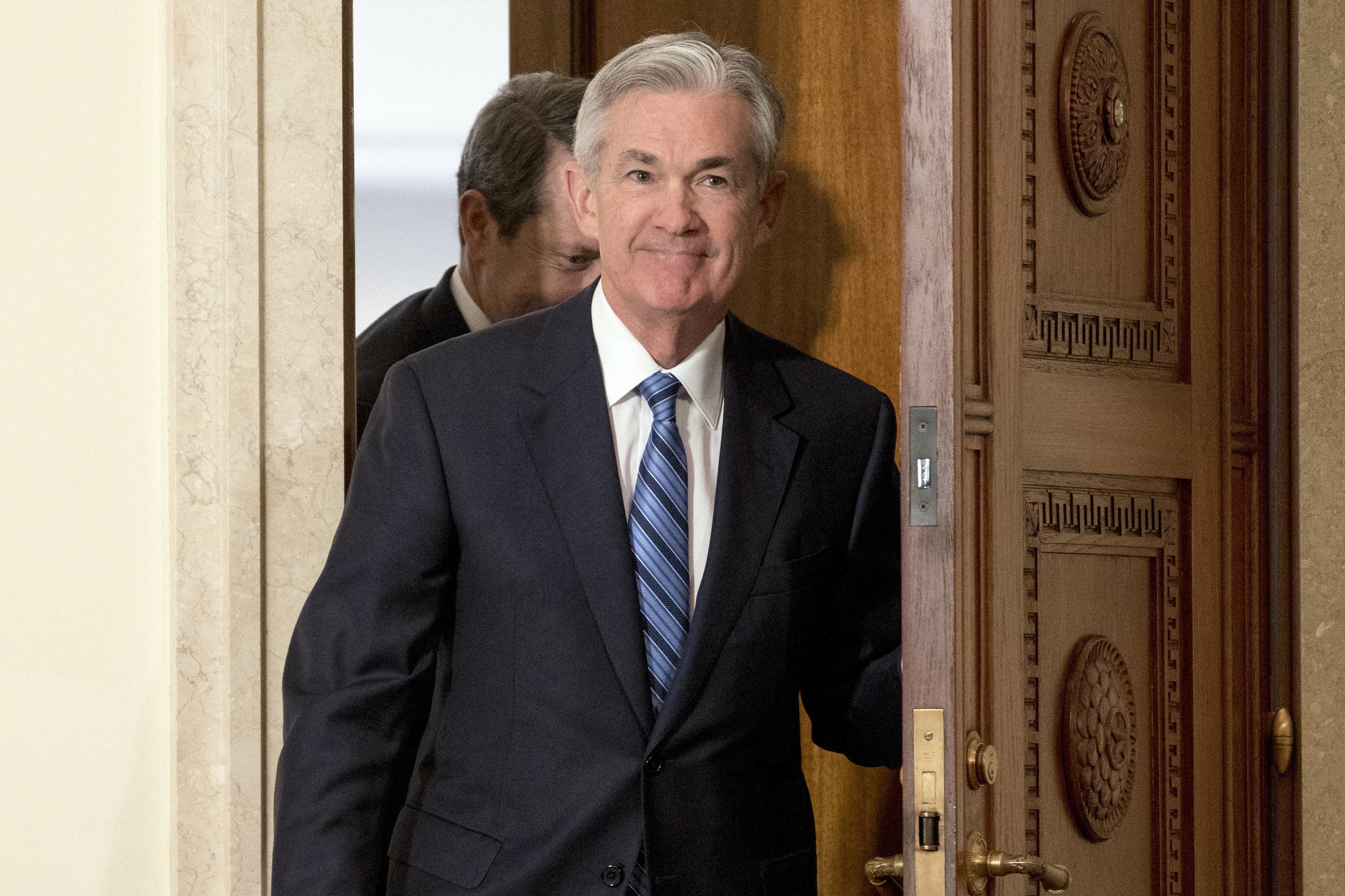 Jerome Powell, Randal Quarles