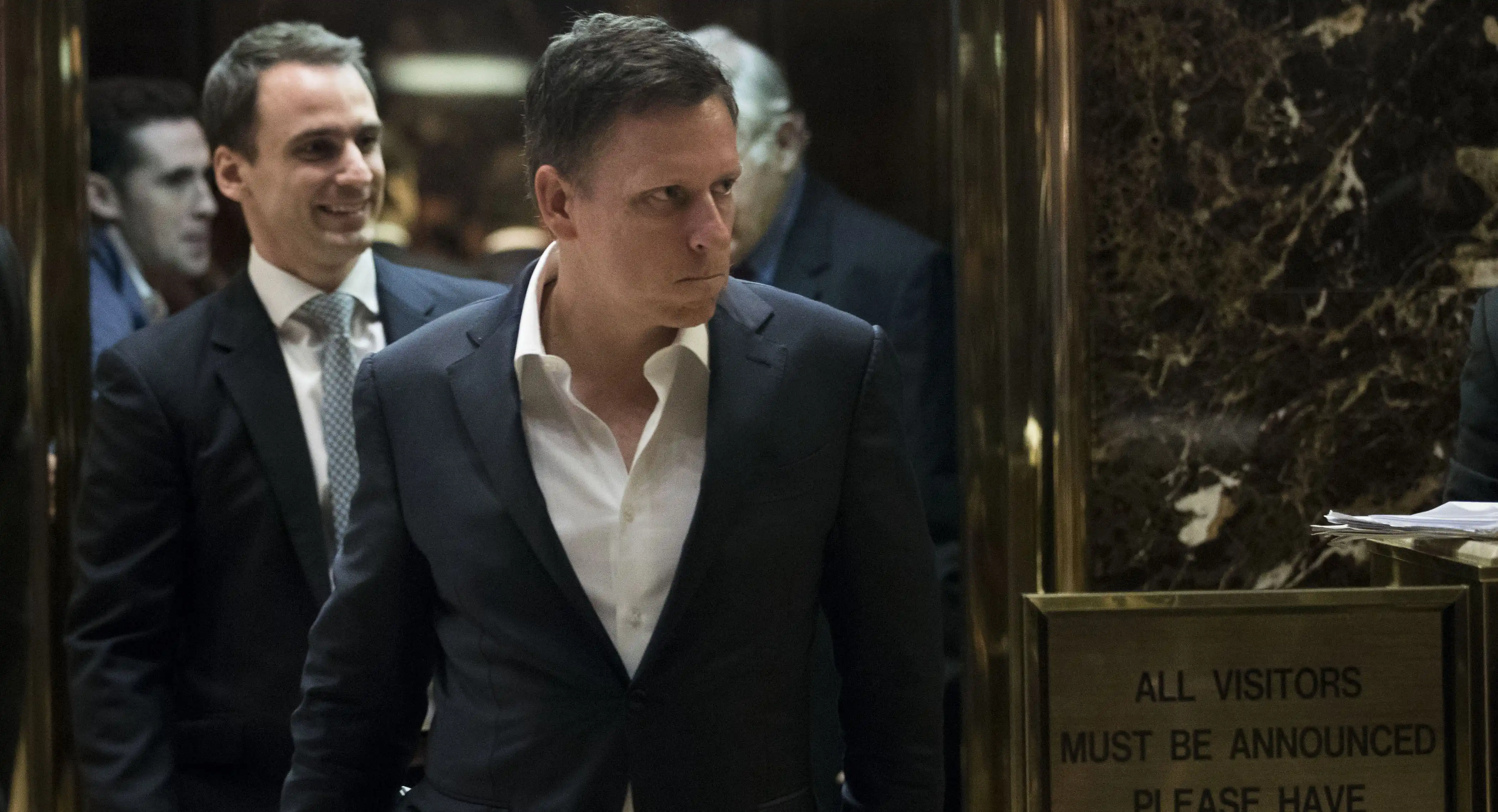 硅谷向右转:彼得·蒂尔、a16z以及加密货币的政治野望