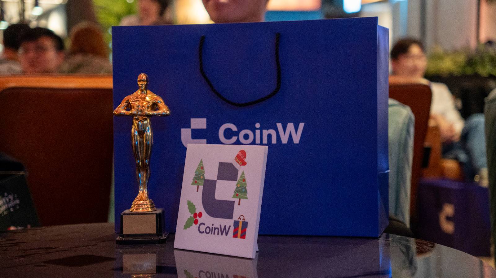 CoinW 旗下 Neowave Academy 在台举办「Crypto 圣诞之夜」插图1 CoinW 旗下 Neowave Academy 在台举办「Crypto 圣诞之夜」插图1